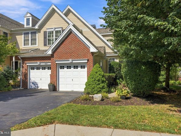 2424 S Whittmore Street, Furlong PA 18925