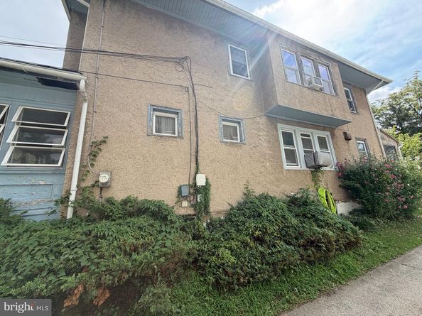 710 Ash Avenue, Darby PA 19023