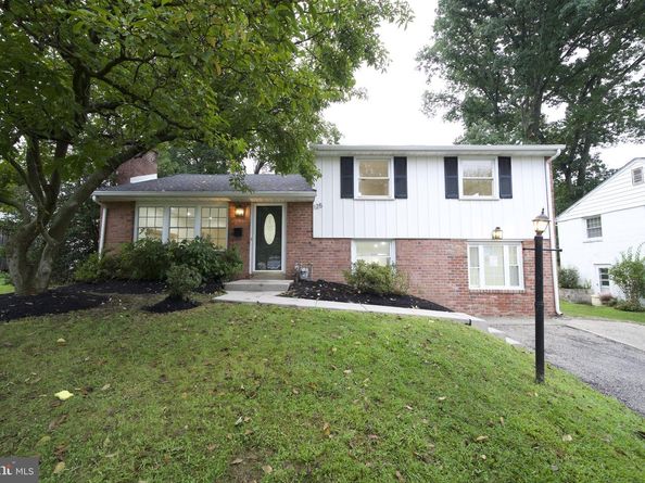125 W Thompson Avenue, Springfield PA 19064