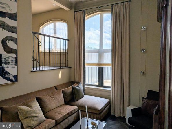 1080 Wisconsin Avenue NW 1017, Washington DC 20007