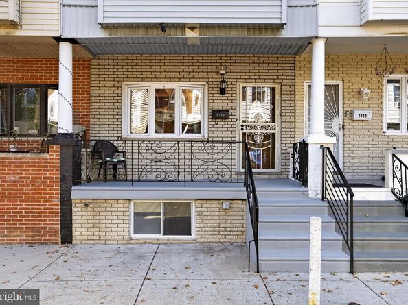 2442 S Lawrence Street, Philadelphia PA 19148