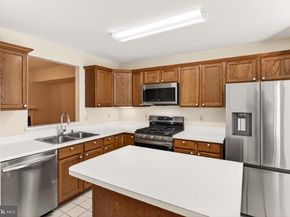 13157 Kidwell Field Road, Herndon VA 20171