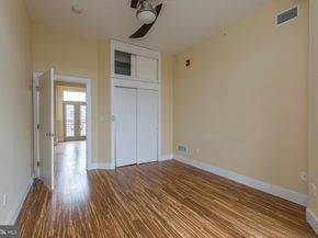 808 N 4TH Street, Philadelphia PA 19123