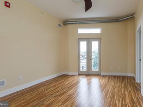 808 N 4TH Street, Philadelphia PA 19123