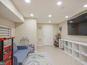 2834 S Camac Street, Philadelphia PA 19148