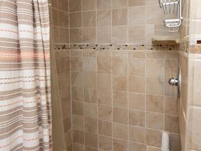 3633 N Hereford Lane, Philadelphia PA 19114