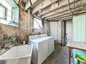 9 Ardsley Road, Upper Darby PA 19082