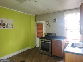 1459 N Hirst Street N, Philadelphia PA 19151