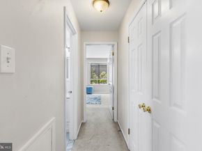 403 Mountainview Drive 403, Chesterbrook PA 19087