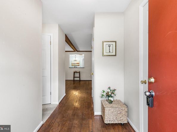 403 Mountainview Drive 403, Chesterbrook PA 19087
