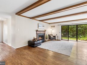 403 Mountainview Drive 403, Chesterbrook PA 19087