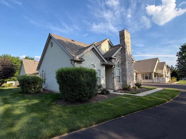 25 Legacy Oaks Drive, Richboro PA 18954