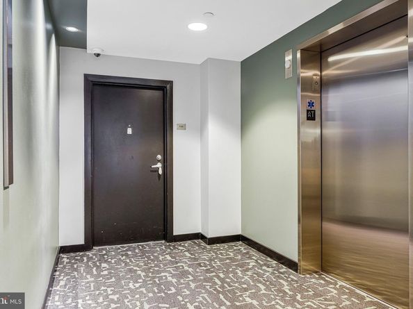 912 F Street NW T00, Washington DC 20004