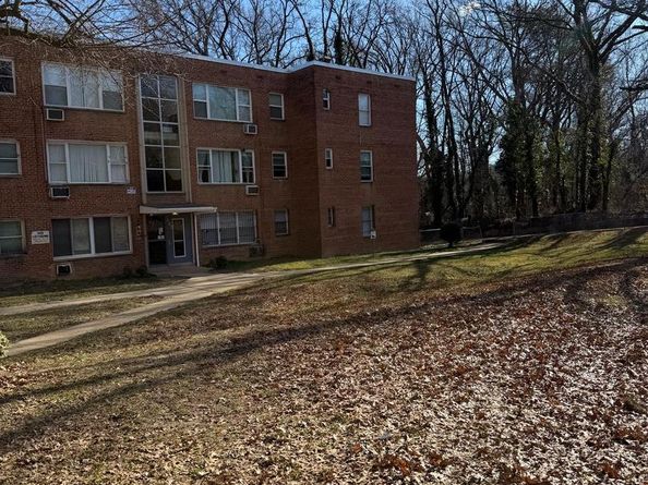 514 Ridge Road SE 111, Washington DC 20019