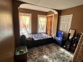 1000 N 43rd Street, Philadelphia PA 19104