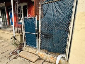 1000 N 43rd Street, Philadelphia PA 19104