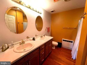 712 E Macdade Boulevard, Folsom PA 19033