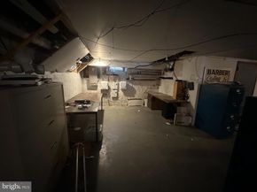 712 E Macdade Boulevard, Folsom PA 19033