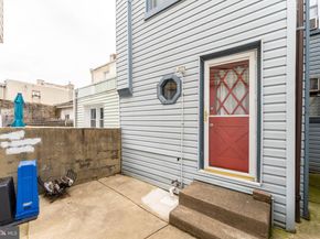 2216 Cedar Street, Philadelphia PA 19125