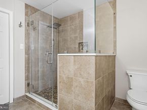 1613 Lakeview Circle, Yardley PA 19067