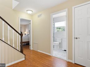 1613 Lakeview Circle, Yardley PA 19067