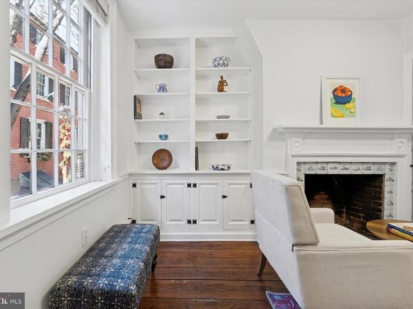 309 S American Street, Philadelphia PA 19106