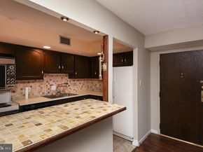 10512 Valley Forge Circle 512, King Of Prussia PA 19406