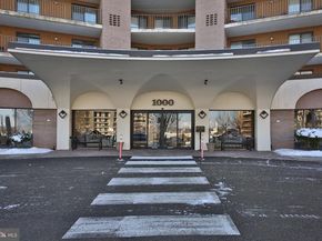 10512 Valley Forge Circle 512, King Of Prussia PA 19406