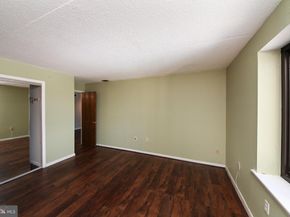 10512 Valley Forge Circle 512, King Of Prussia PA 19406