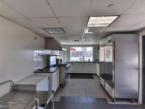 10512 Valley Forge Circle 512, King Of Prussia PA 19406