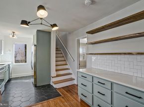 4140 21st Road N, Arlington VA 22207