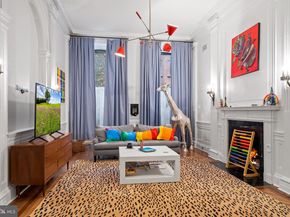 2009 Spruce Street C, Philadelphia PA 19103