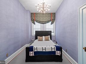 2009 Spruce Street C, Philadelphia PA 19103