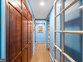 2009 Spruce Street C, Philadelphia PA 19103