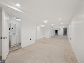 1828 N 27TH Street, Philadelphia PA 19121