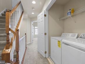 8882 Ashgrove House Lane, Vienna VA 22182