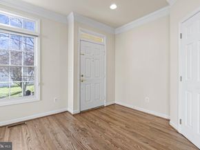 8882 Ashgrove House Lane, Vienna VA 22182