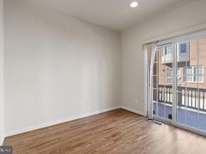 8882 Ashgrove House Lane, Vienna VA 22182