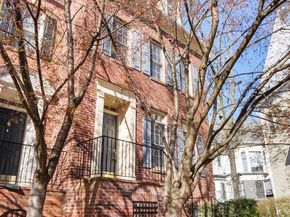 8882 Ashgrove House Lane, Vienna VA 22182