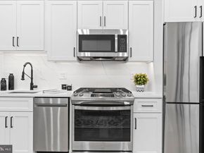 2517 Ontario Road NW 3, Washington DC 20009