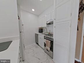 2101 Chestnut Street 1011, Philadelphia PA 19103