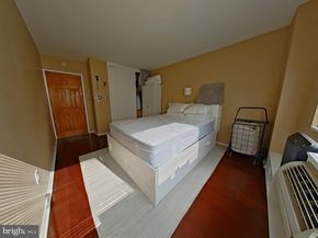 2101 Chestnut Street 1011, Philadelphia PA 19103