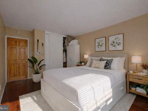 2101 Chestnut Street 1011, Philadelphia PA 19103
