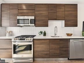 27 Quincy Place NE 1, Washington DC 20002