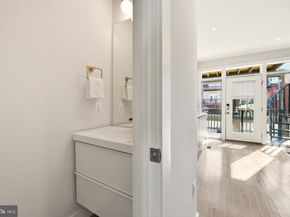 27 Quincy Place NE 1, Washington DC 20002