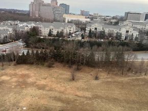 8220 Crestwood Heights Drive 1410, Mclean VA 22102