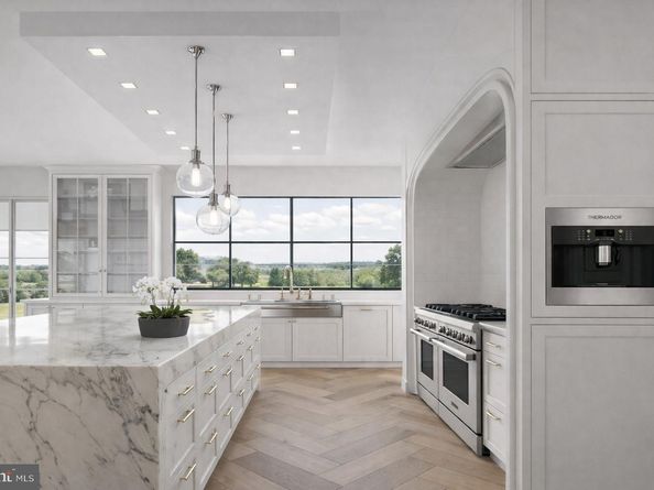 3217 Norfolk Lane, Falls Church VA 22042