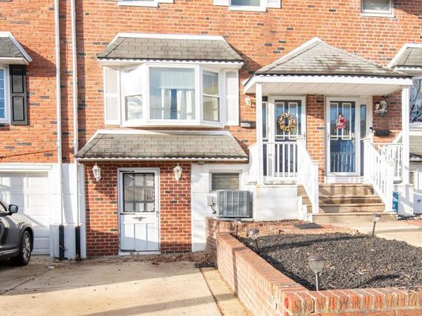 12506 Chilton Road, Philadelphia PA 19154