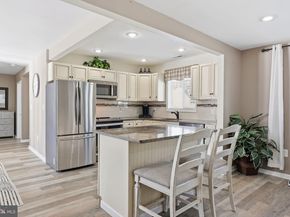 50 Red Cedar Drive, Levittown PA 19055