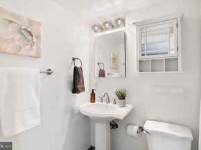 1701 16TH Street NW 706, Washington DC 20009